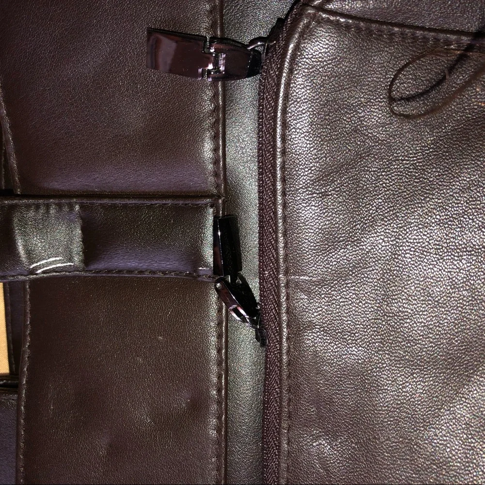 BNWT Lord and Taylor tote, leather - Picture 4 of 12